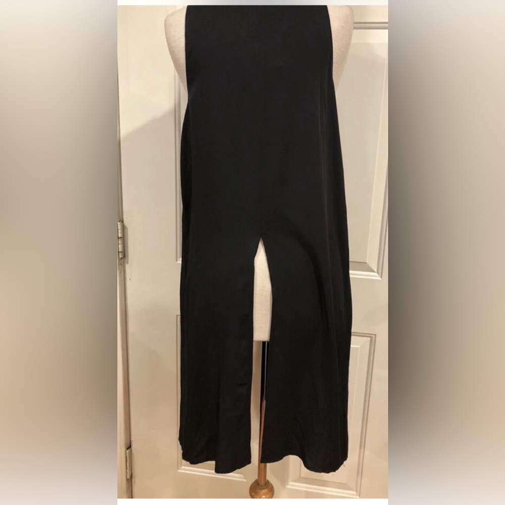 BCBGMaxAzria Black sleeveless draped vest - Picture 6 of 11